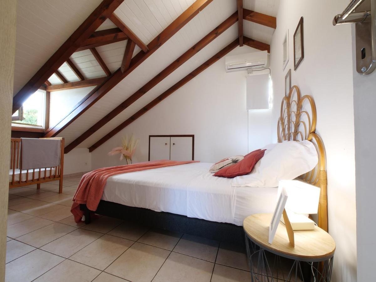 Villa Oneway, Piscine Privee, Classee 3 Etoiles Sainte-Rose Exterior foto
